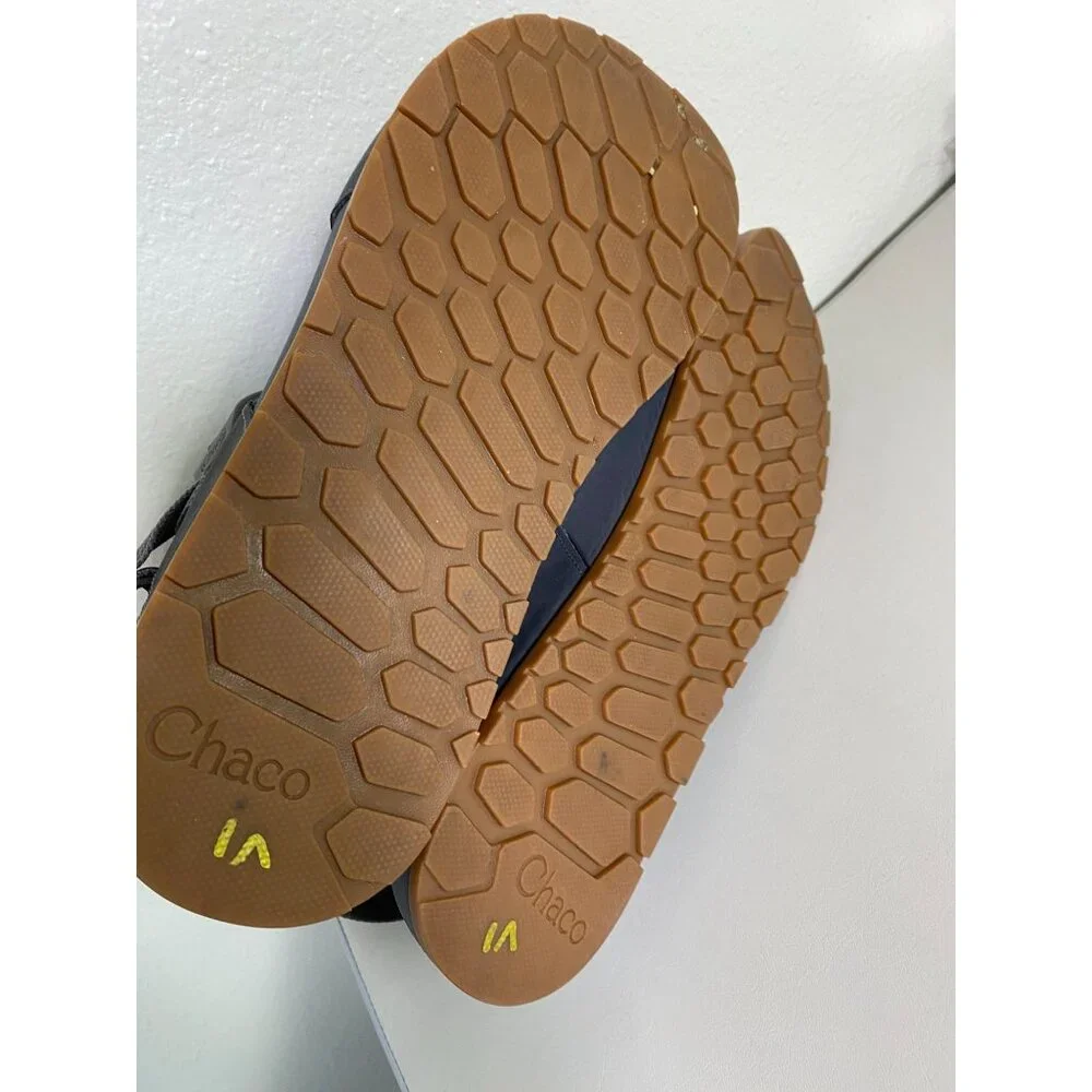Chaco Men Adjustable Strap Hiking Sandals Size 11 Gray Gum Sole‎ Outdoor Camping